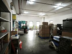 Quartz Industrial Building (D13), Factory #632364701